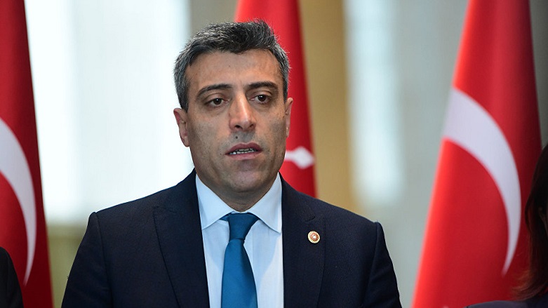 Öztürk Yılmaz, CHP'den ihraç edildi